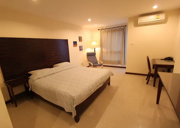 The Royal Bee Aparthotel Don Mueang International Airport Bangkok